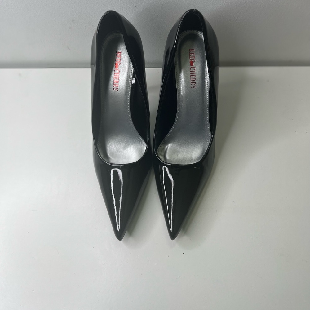 Womens Shoes